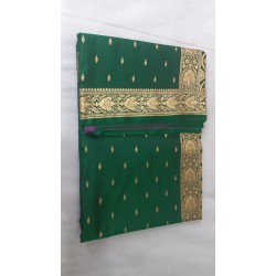 Classic Floral Border Banarasi Saree Classic Floral Border Banarasi Saree