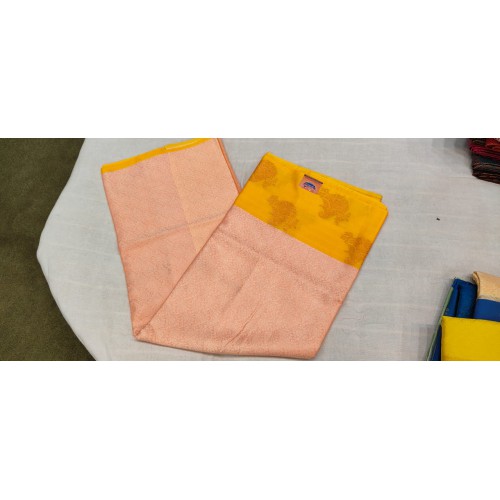 Banarasi Tanchoi Sarees – Timeless Elegance from Varanasi