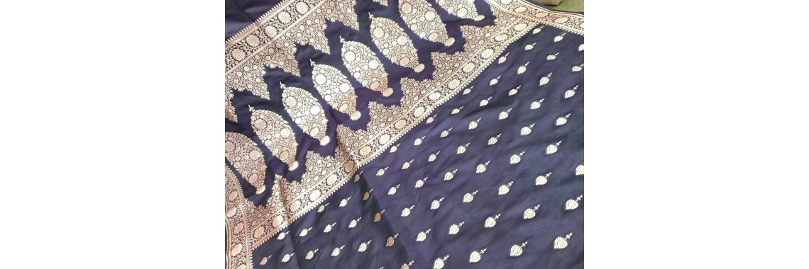 How to Build a Capsule Wardrobe with Sarees