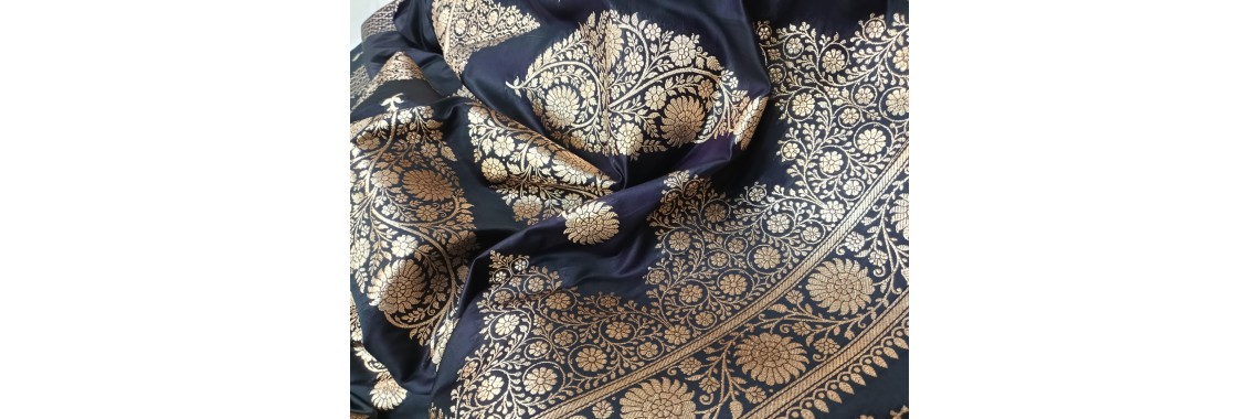 Saree Fashion Tips for Plus Size Women-best sarees shop in varanasi