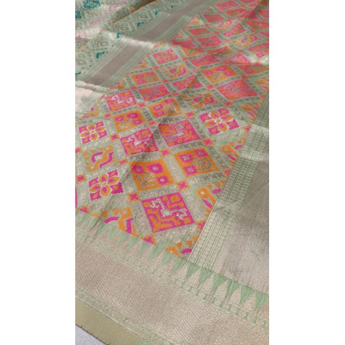 Banarasi Mix Silk me Multi Colour Duppata