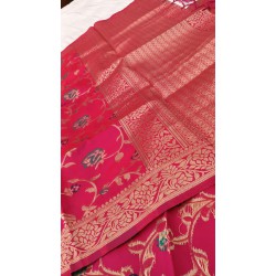 Banarasi mix silk me multi colour duppata