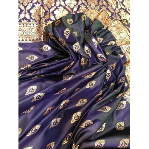 Resami Silk Banarasi Saree Resami Silk Banarasi Saree